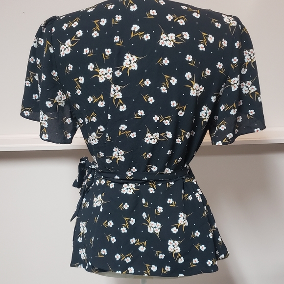 A MTL 1980 FLORAL WRAP SHIRT, SIZE X, black - Picture 2 of 5